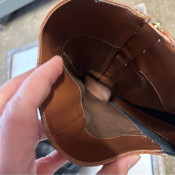 Marc Fisher Hailin Boots 6.5M Womens Leather Tall Shaft Black Brown EUC - Picture 8 of 10